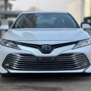 Toyota Camry, 2017