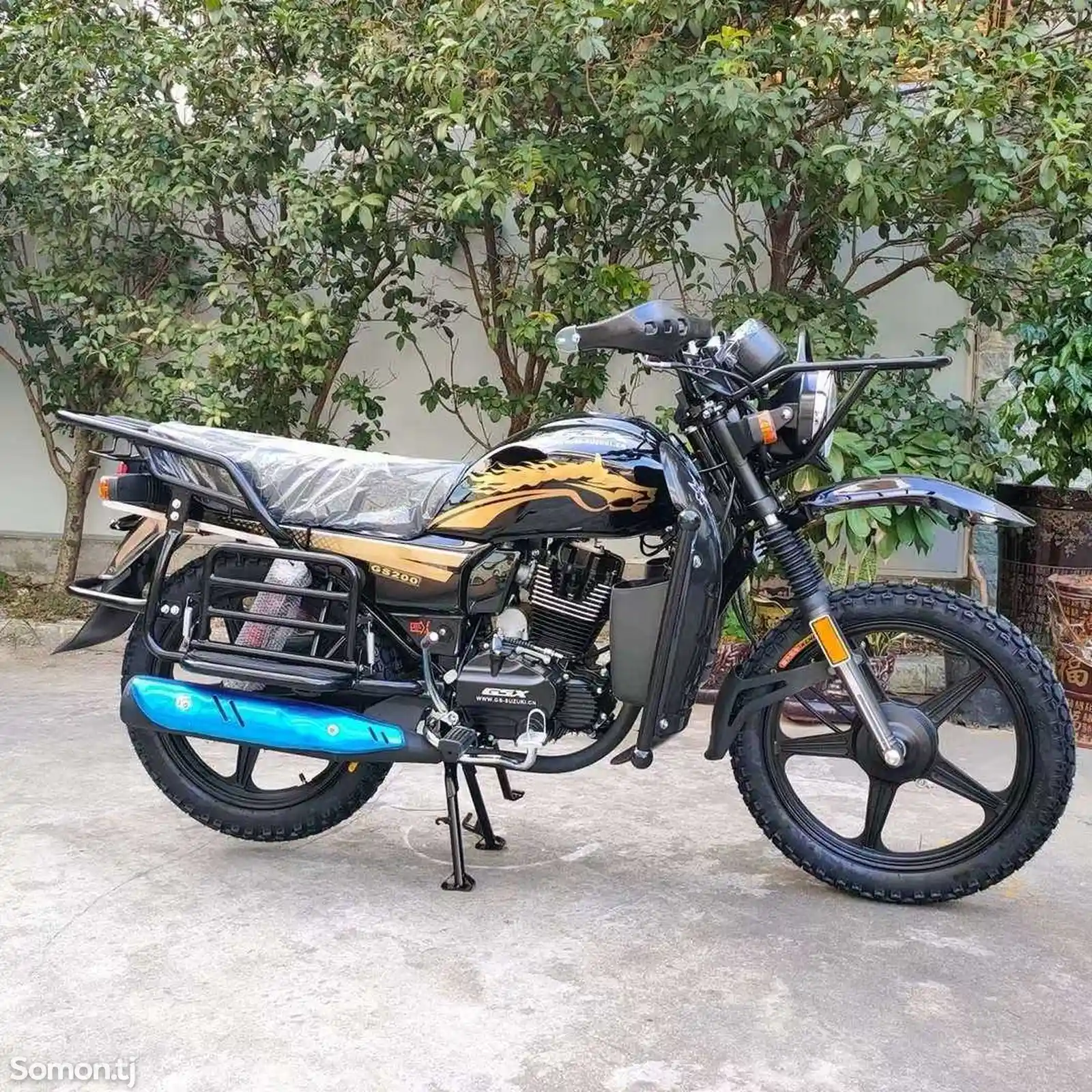 Мотоцикл Suzuki GSX 200-3