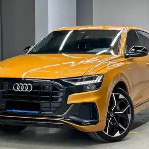 Audi Q8, 2022