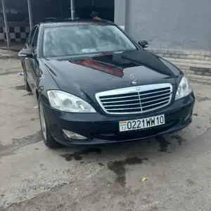 Mercedes-Benz S class, 2009