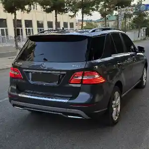 Mercedes-Benz ML class, 2013