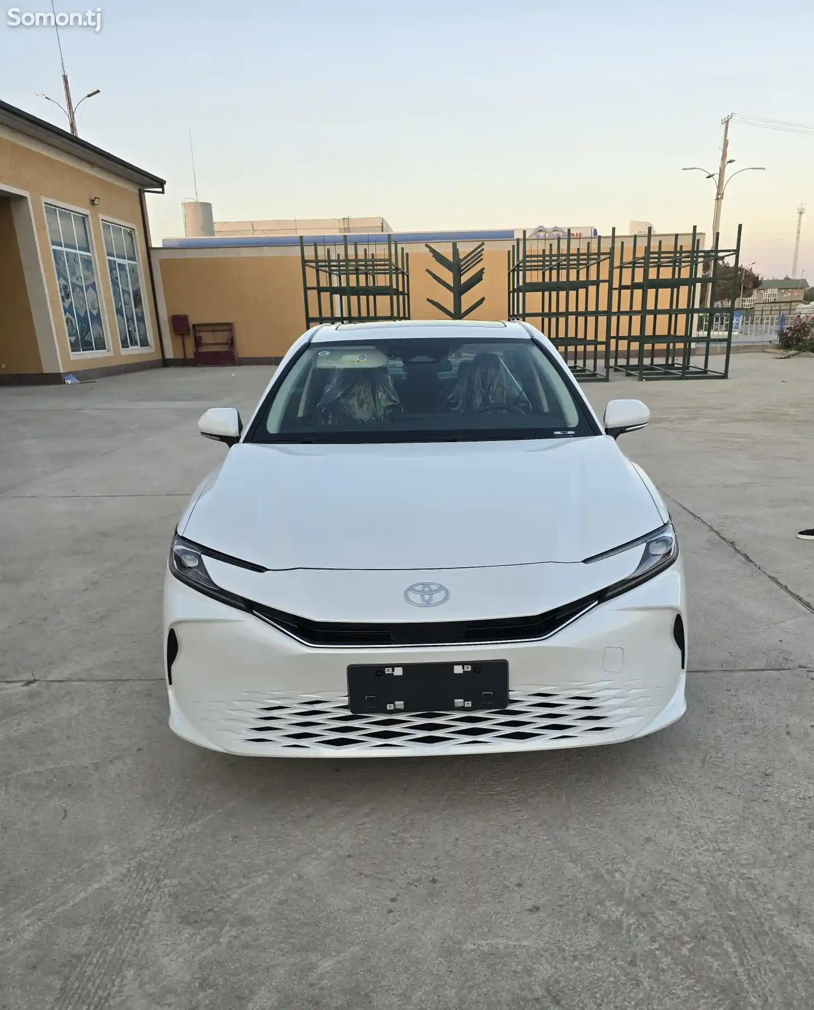 Toyota Camry, 2024-5