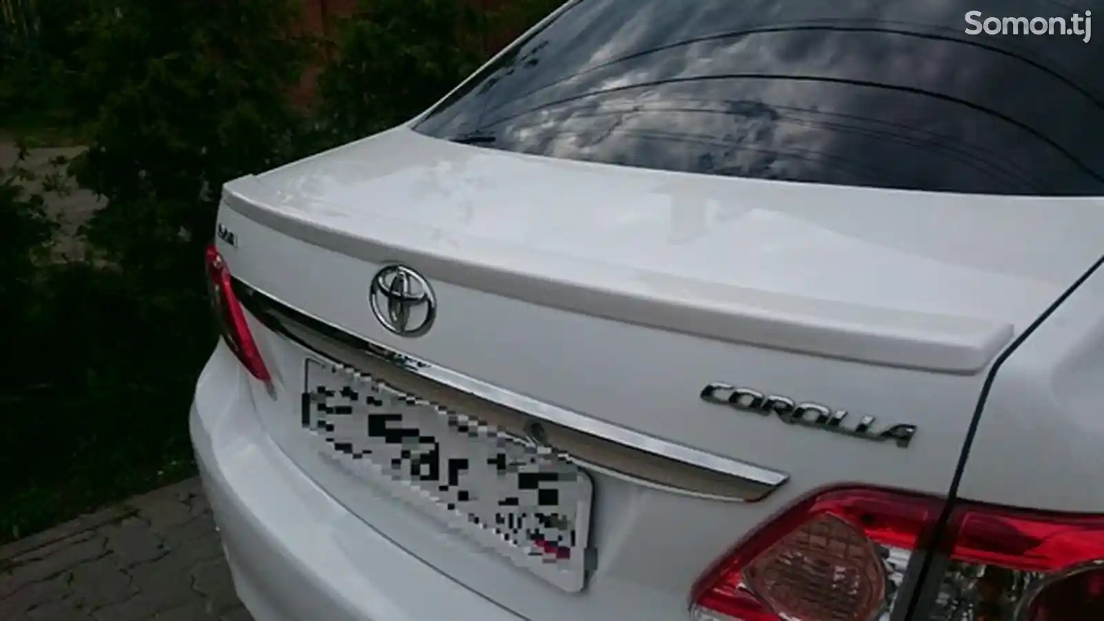 Спойлер на Toyota Corolla 2007-2013