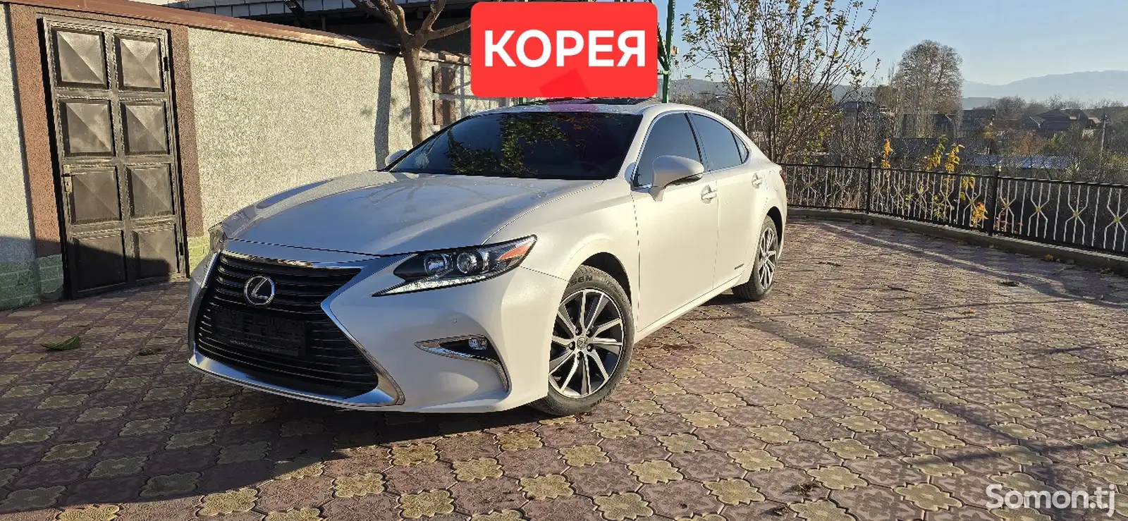 Lexus ES series, 2016-1