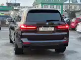 BMW X7, 2021-10