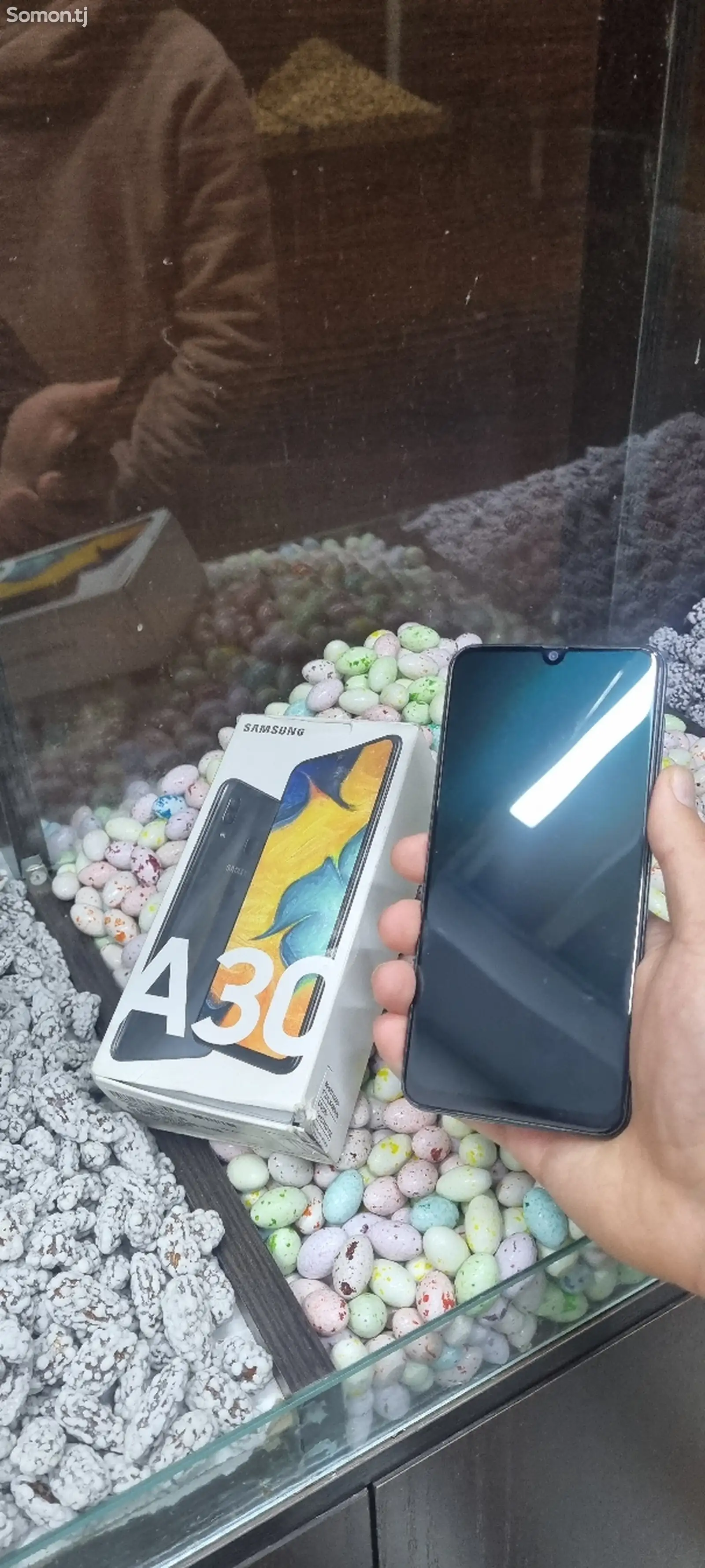 Samsung Galaxy A30-1