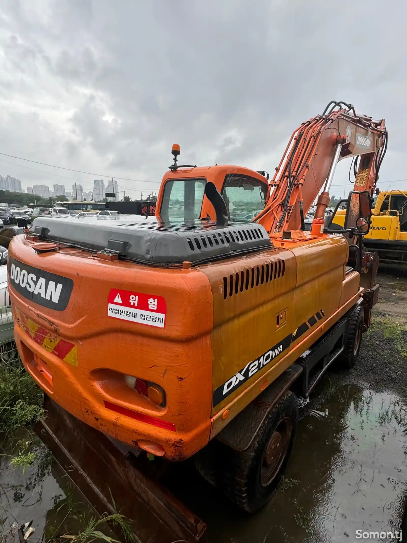 Экскаватор Doosan DX210WA-10