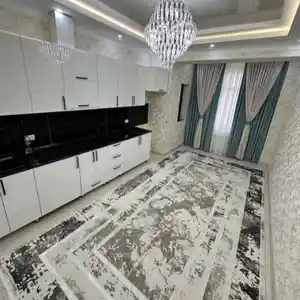 1-комн. квартира, 10 этаж, 57 м², Цирк