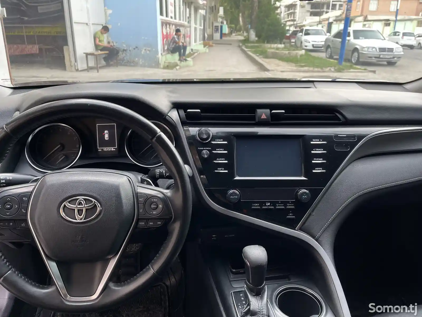 Toyota Camry, 2019-6