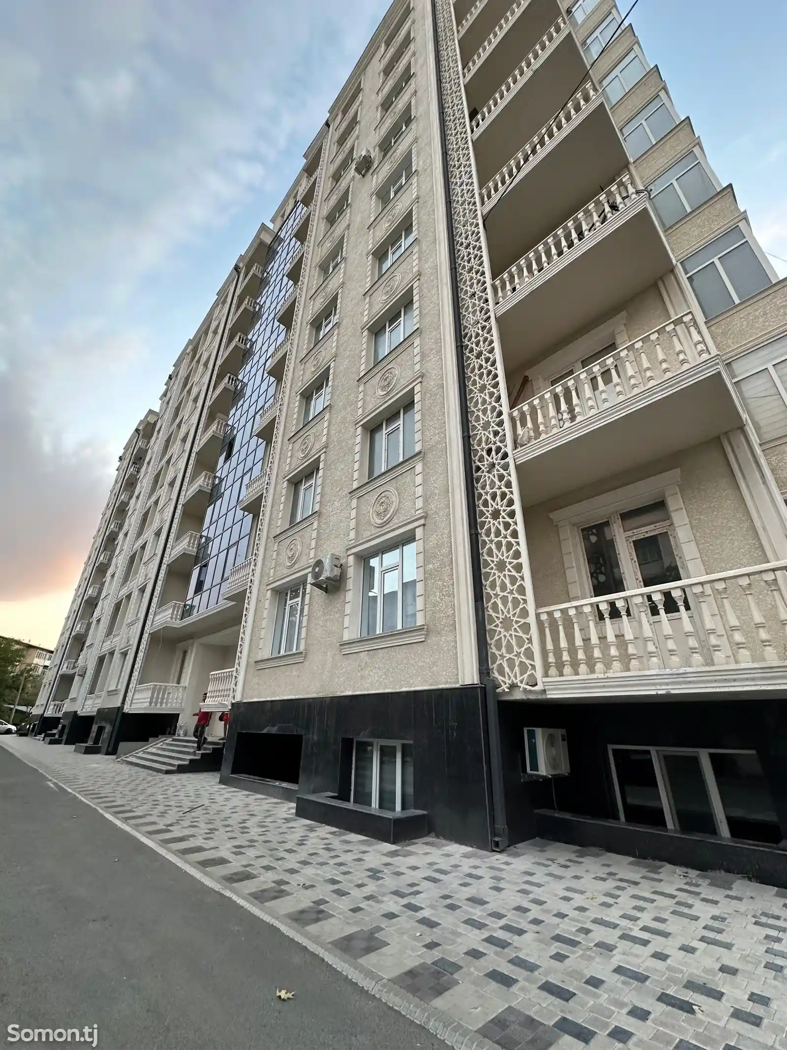 2-комн. квартира, 1 этаж, 52 м², 18 мкр-10