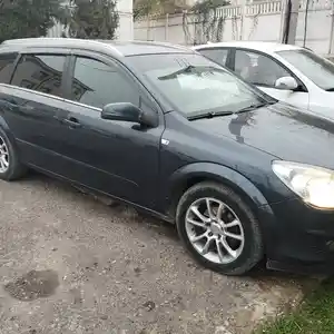 Opel Astra H, 2008