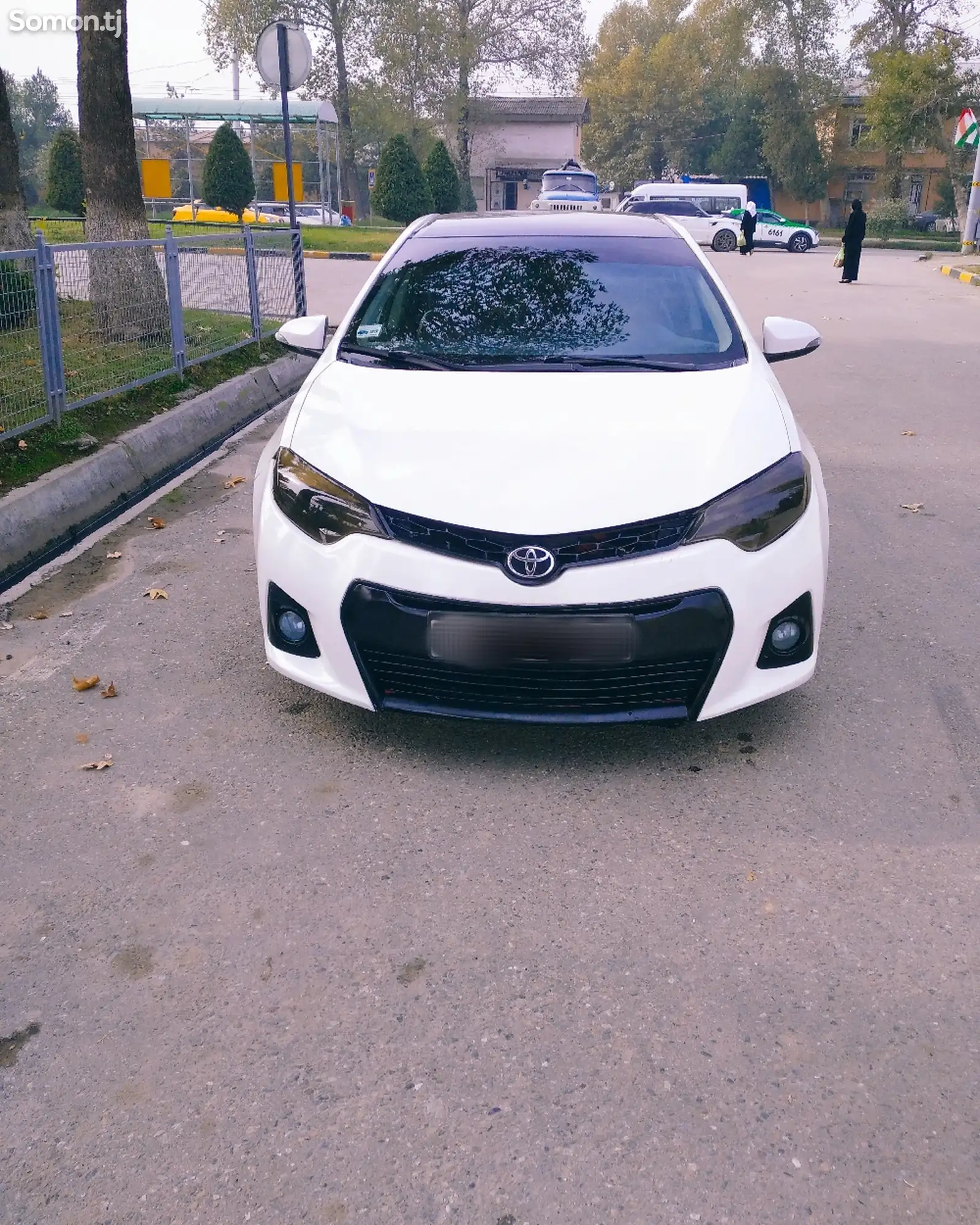 Toyota Corolla, 2015-1