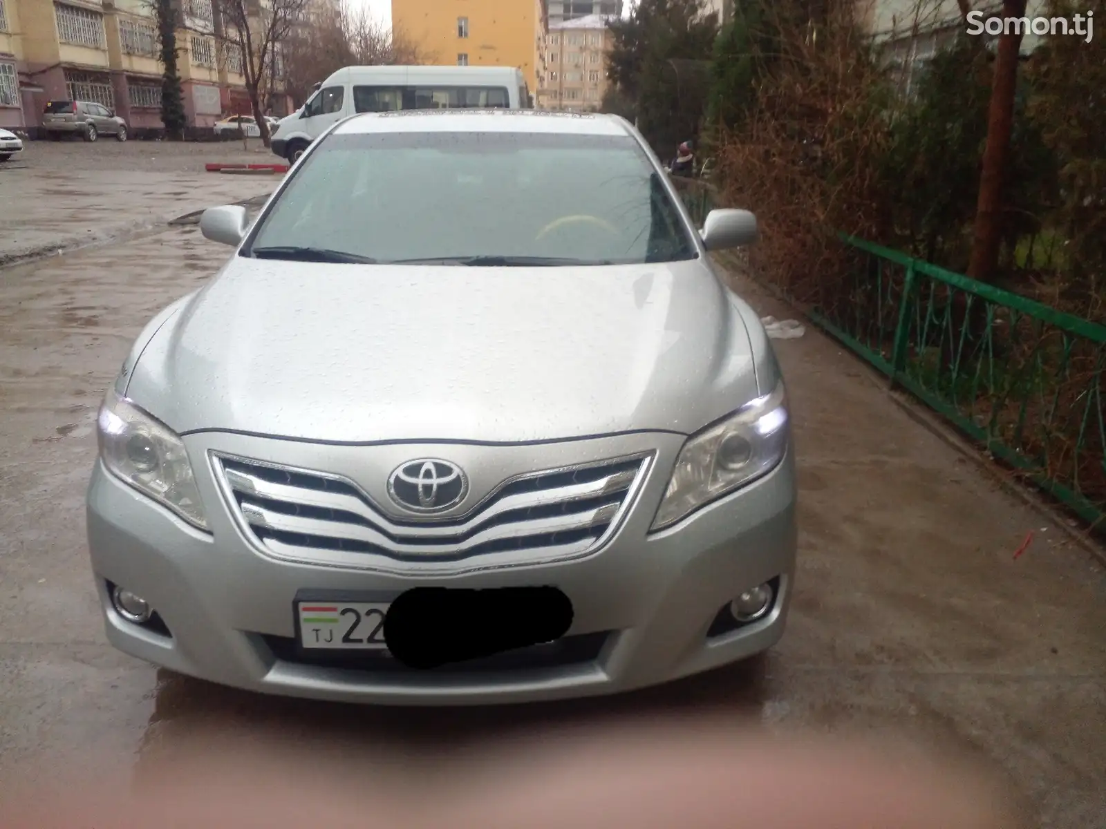 Toyota Camry, 2010-1