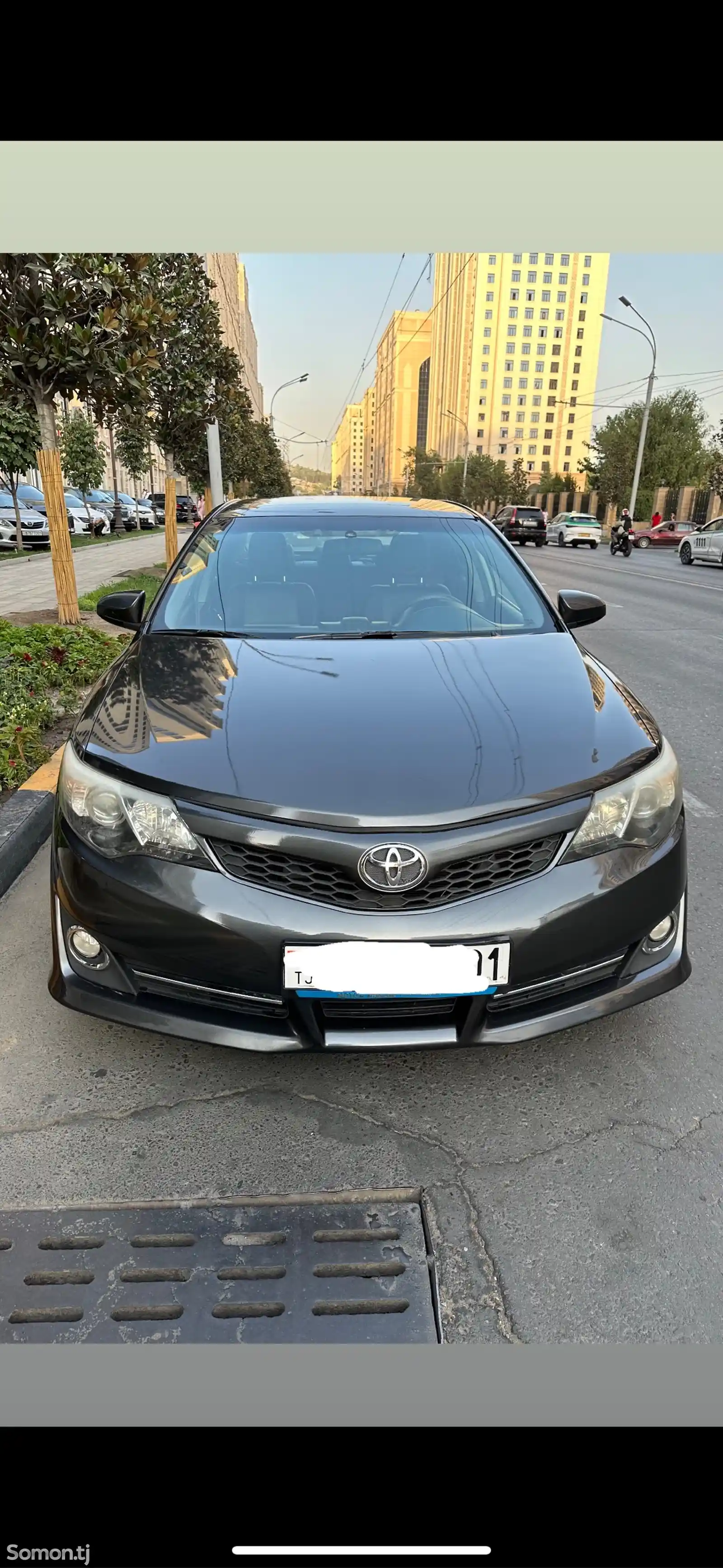 Toyota Camry, 2013-1