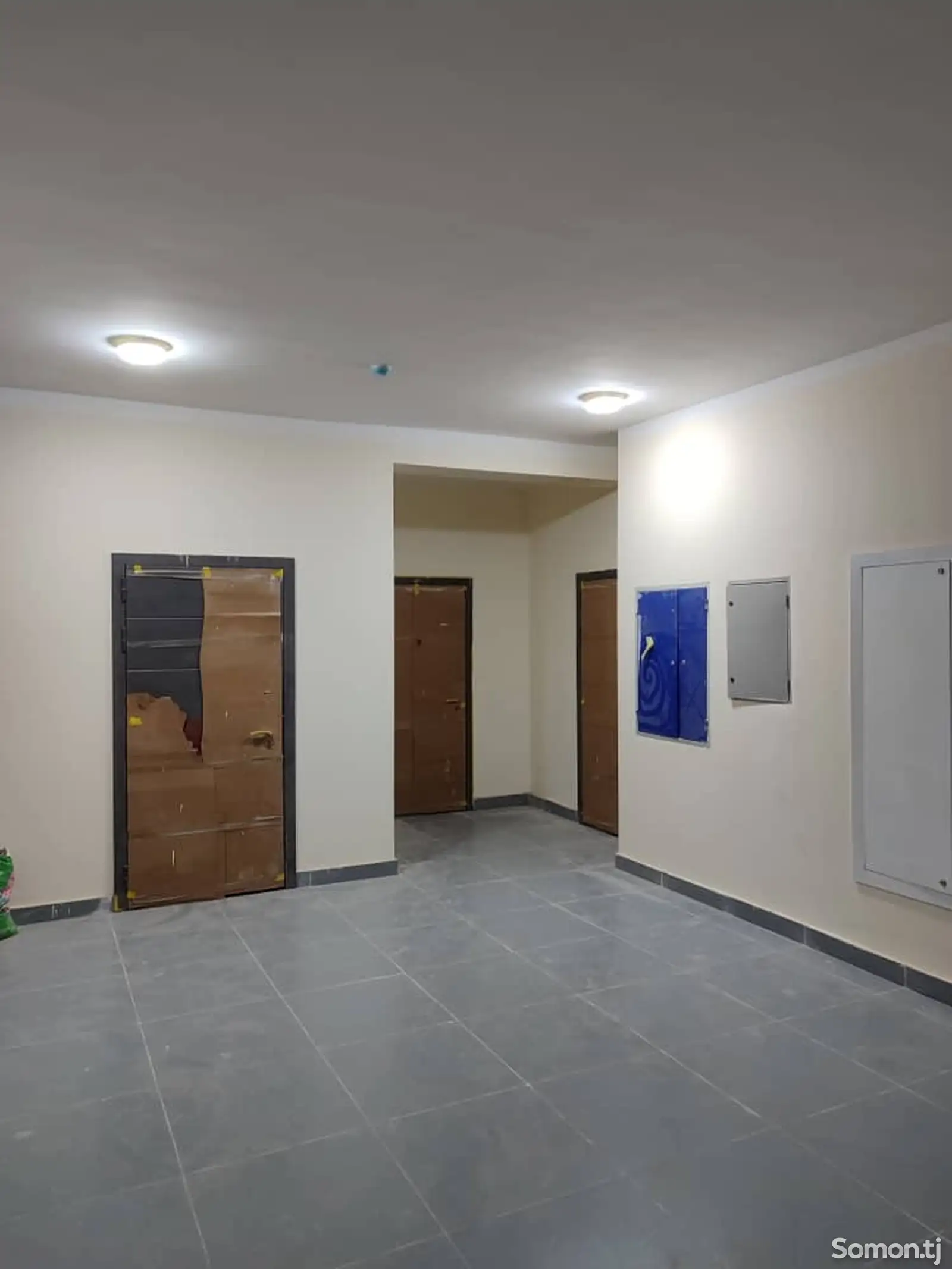 3-комн. квартира, 12 этаж, 90 м², Сомони-15