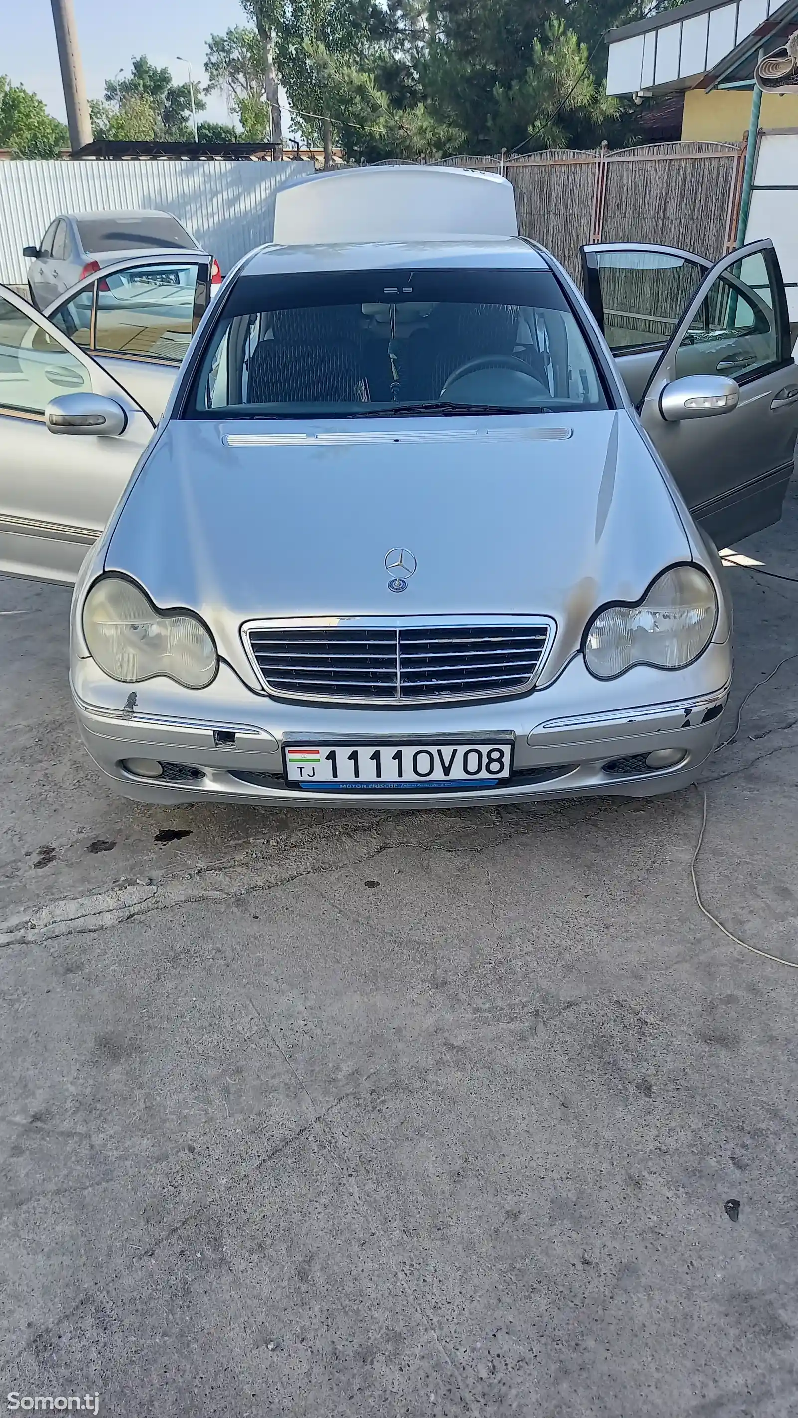 Mercedes-Benz C class, 2000-1