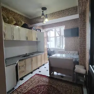 2-комн. квартира, 5 этаж, 85 м², Фирдавси