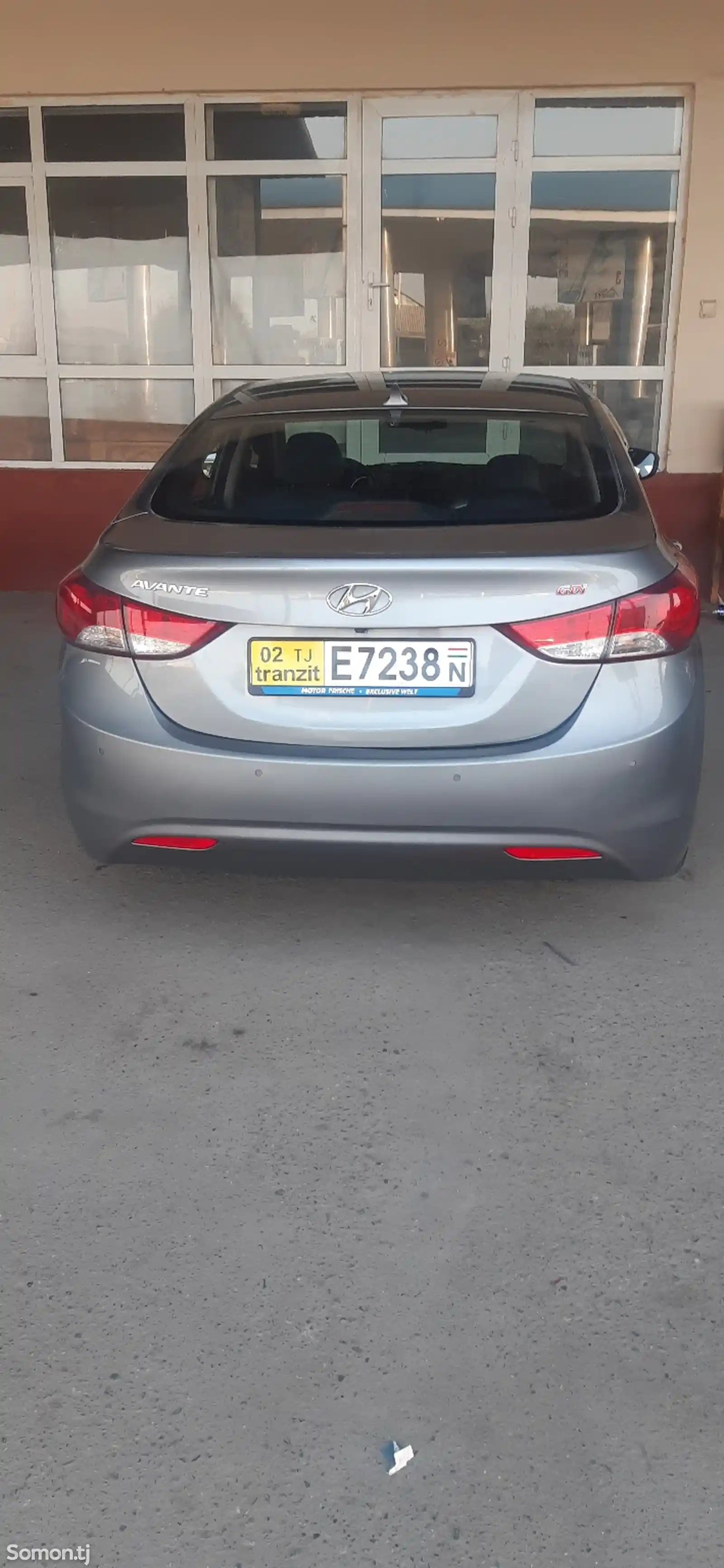 Hyundai Avante, 2013-8