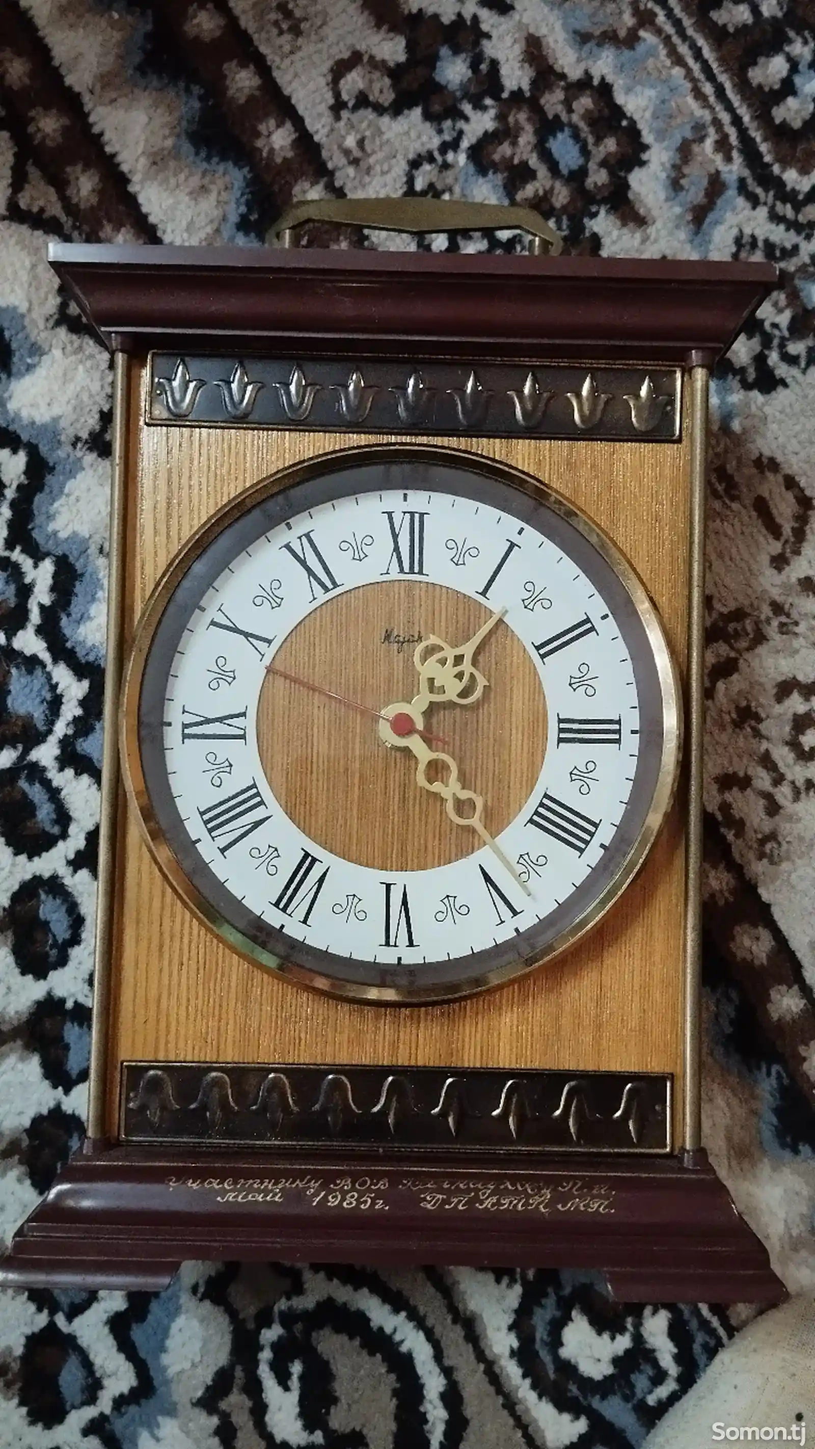 Часы из дерева-1