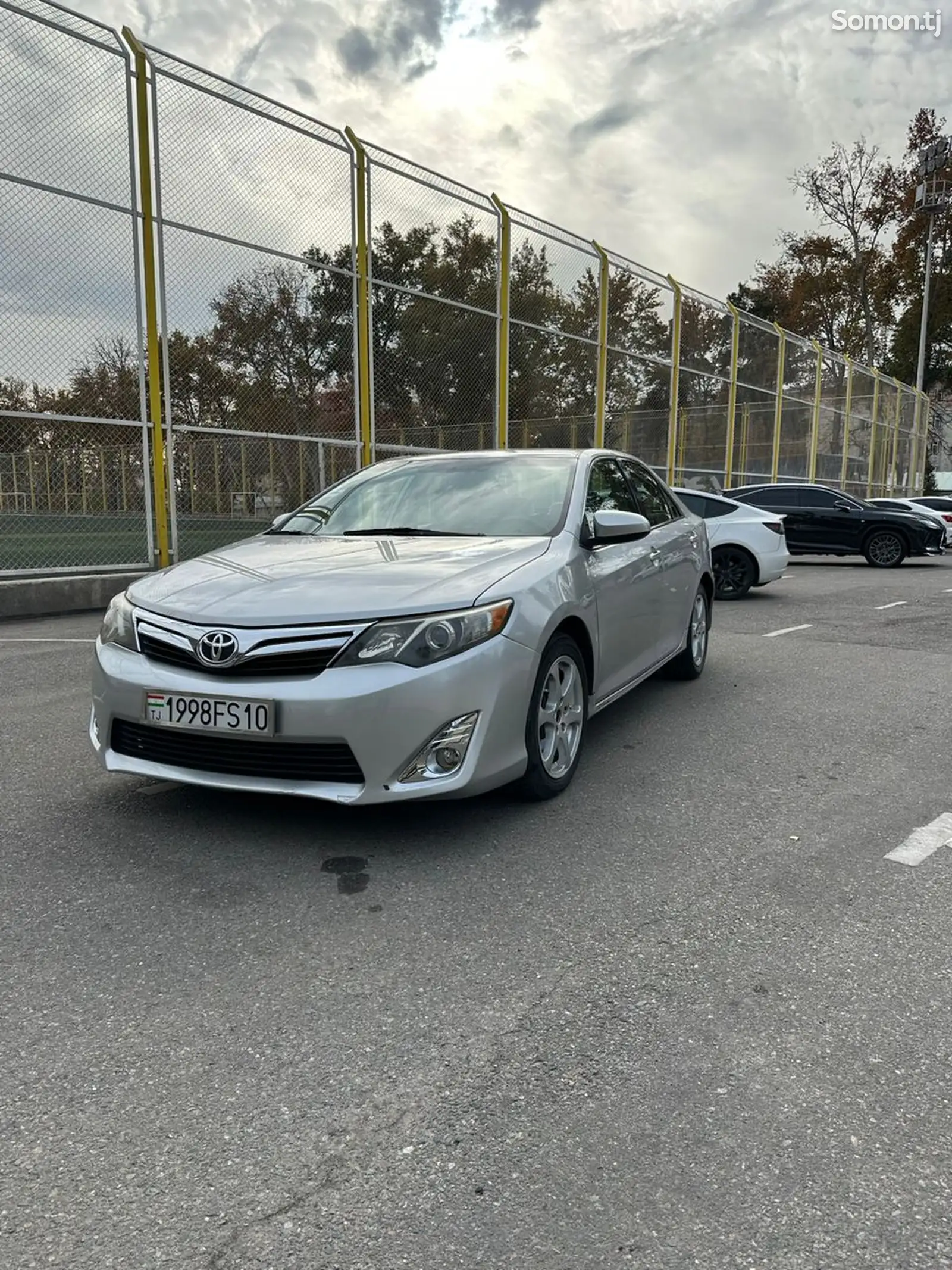 Toyota Camry, 2012-1