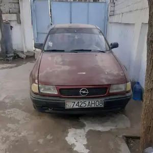 Opel Astra H, 1993