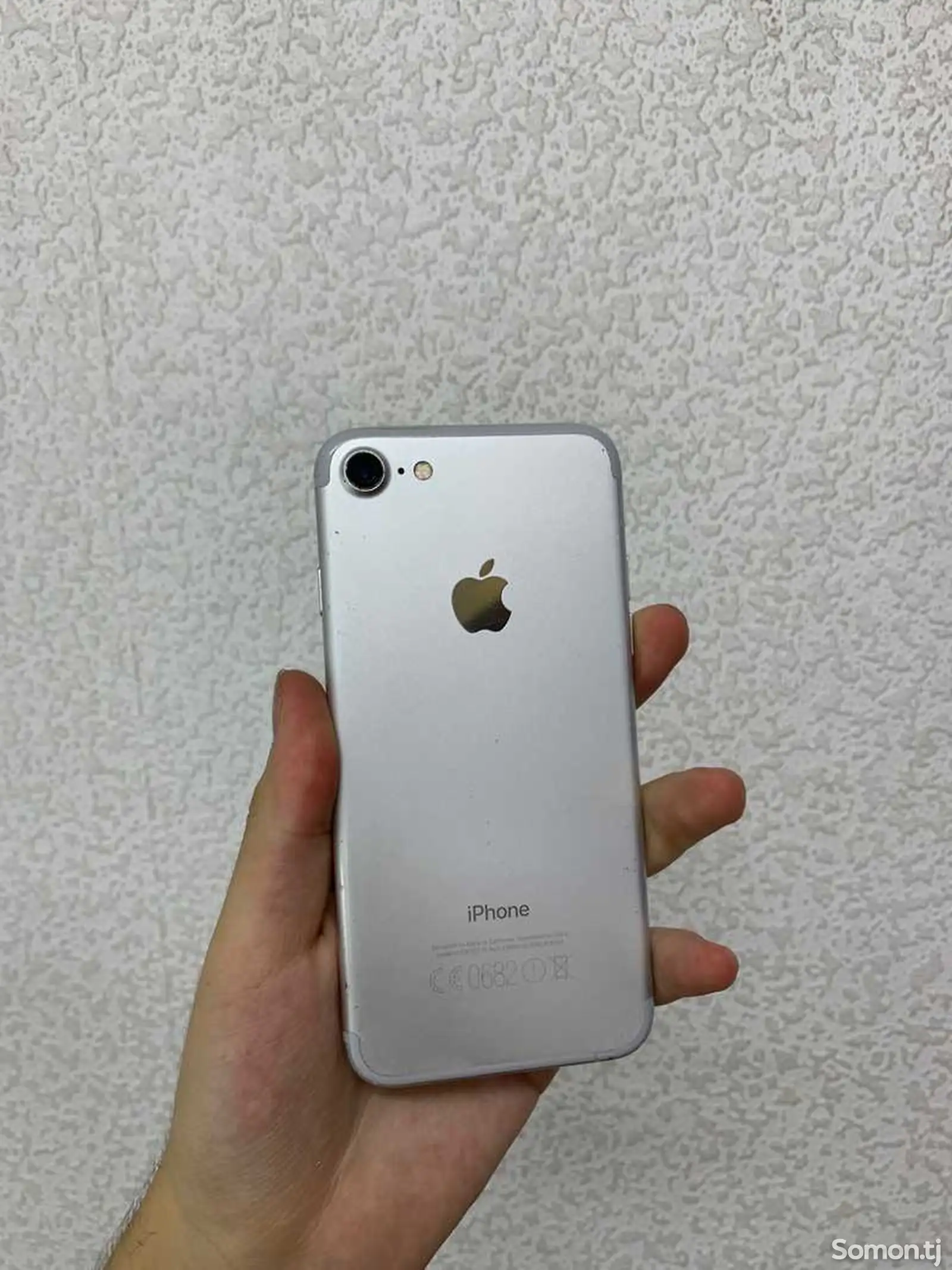 Apple iPhone 7, 32 gb-1