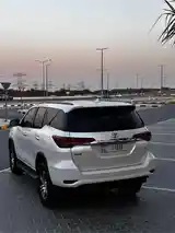 Toyota Fortuner, 2017-4