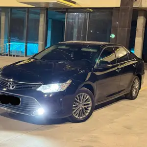 Toyota Camry, 2015