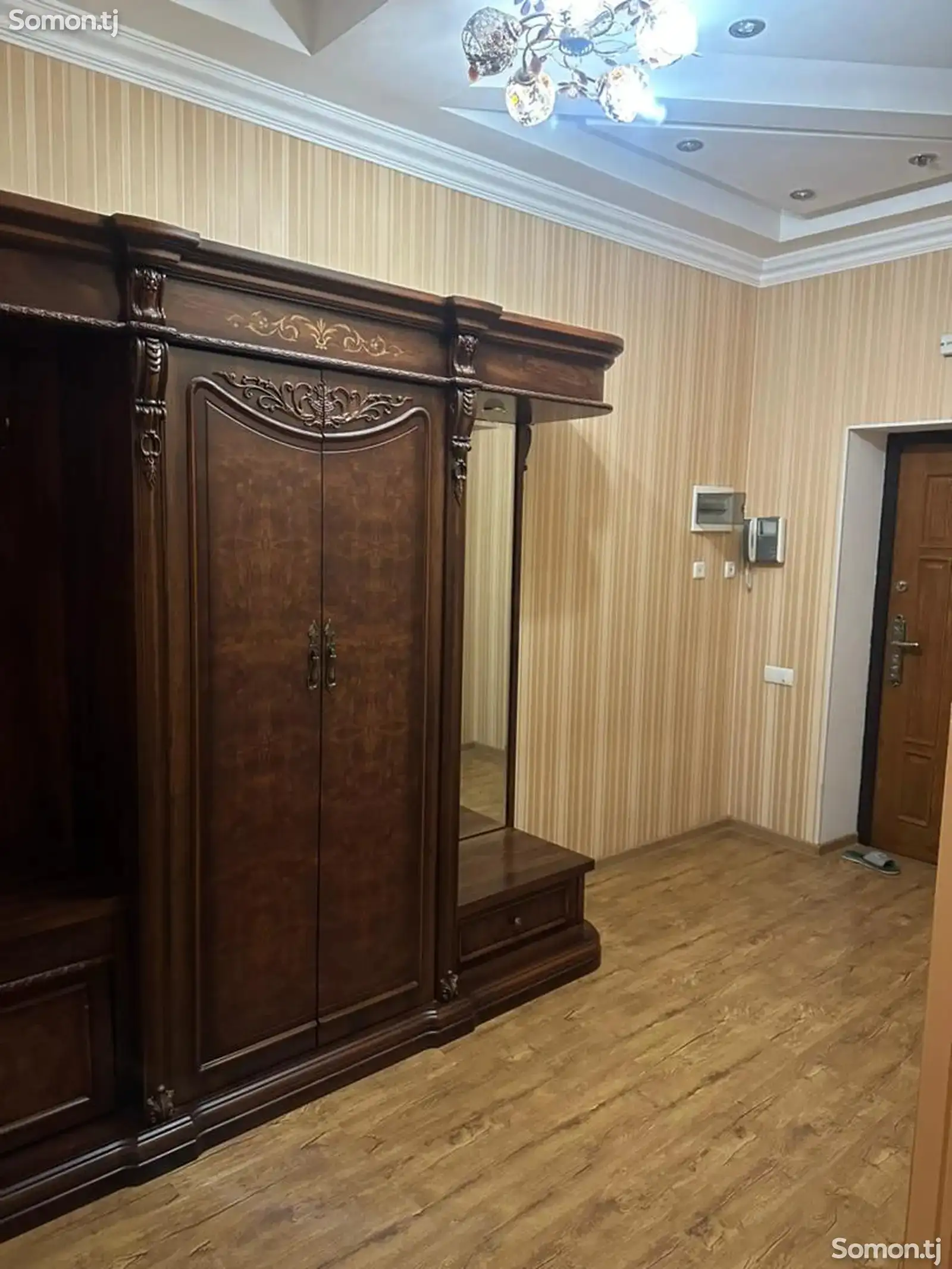 3-комн. квартира, 8 этаж, 100м², Точикматбуот-1