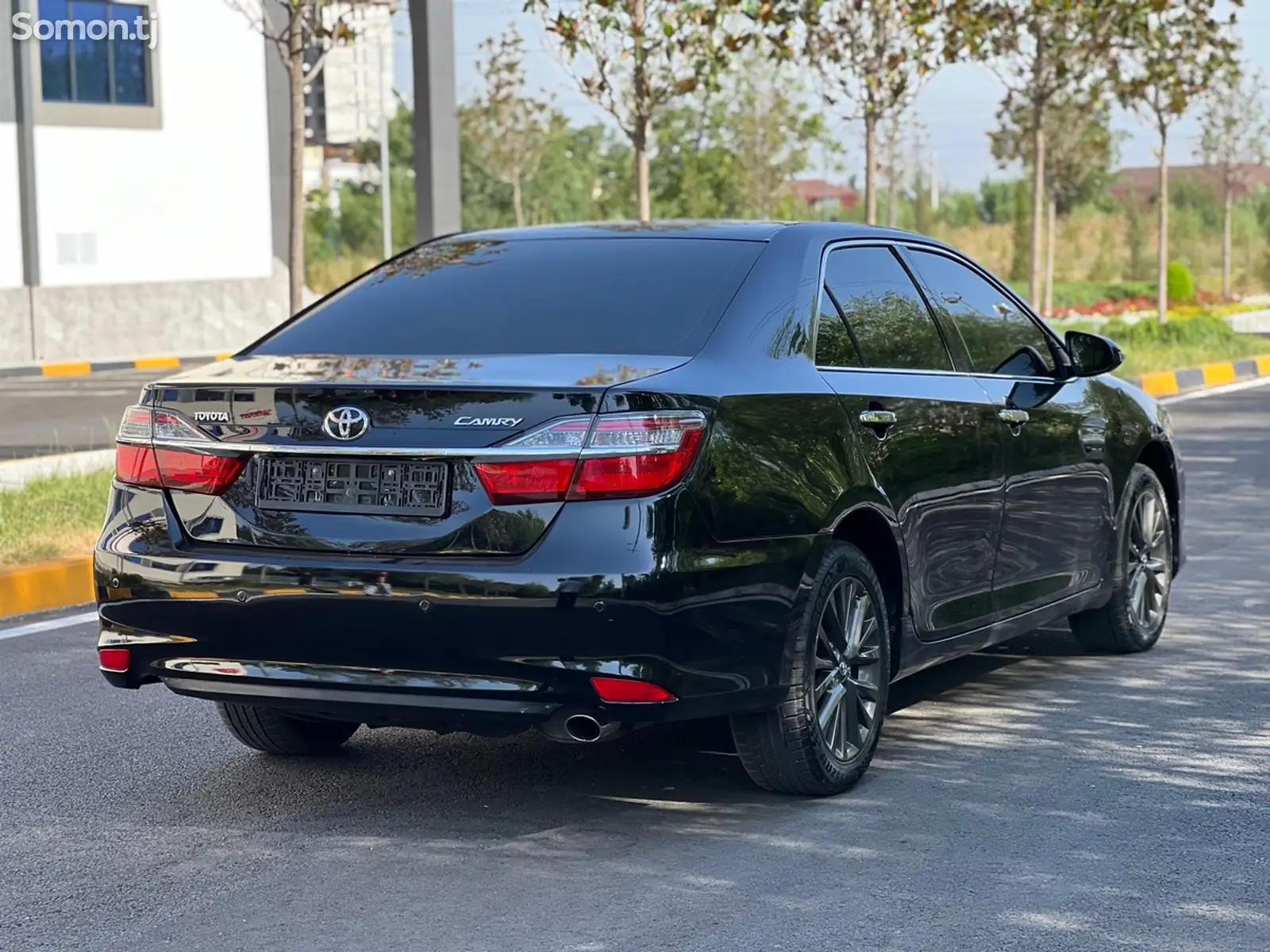 Toyota Camry, 2015-4