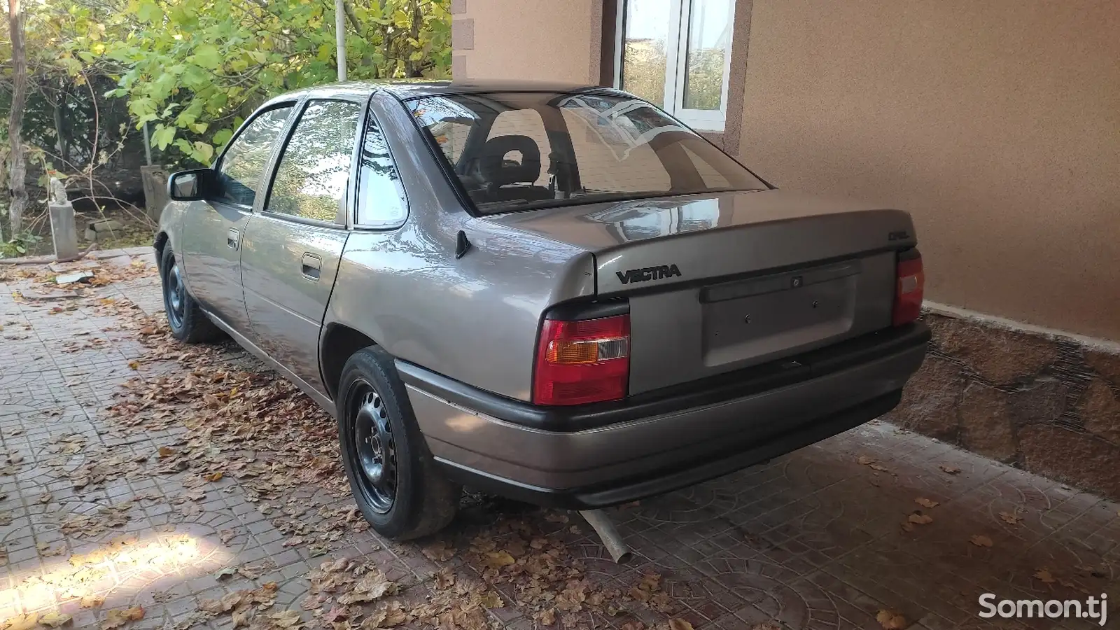 Opel Vectra A, 1990-1