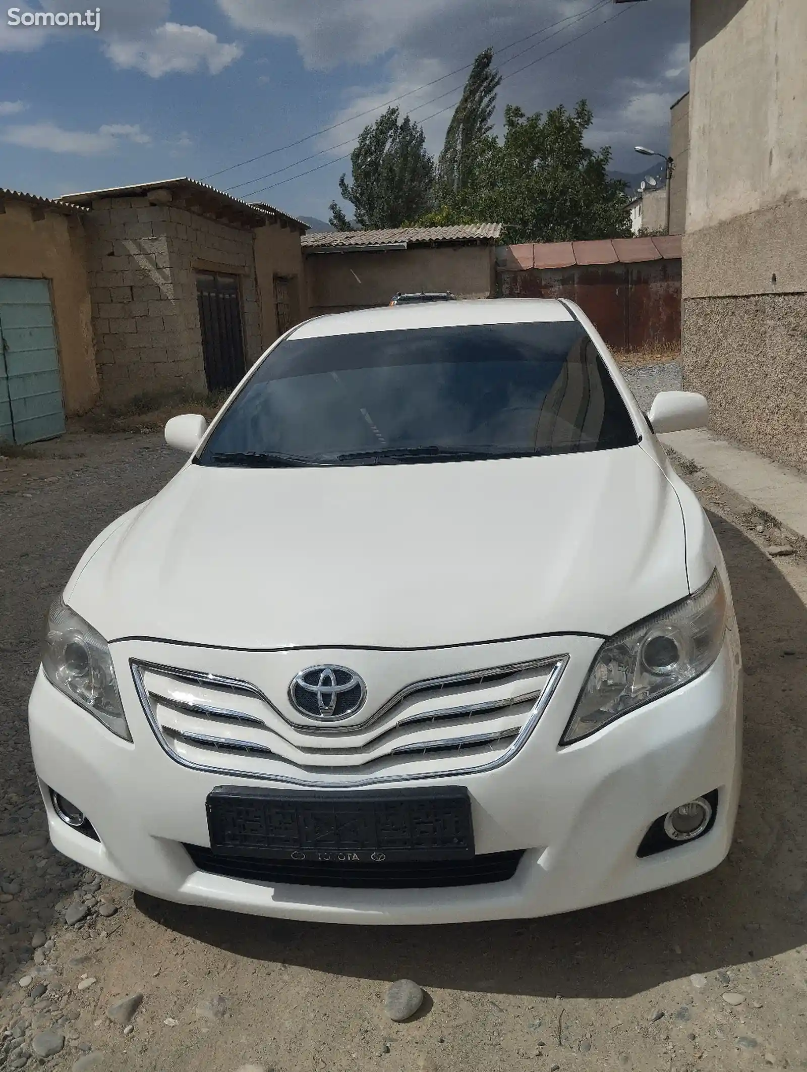 Toyota Camry, 2011-1