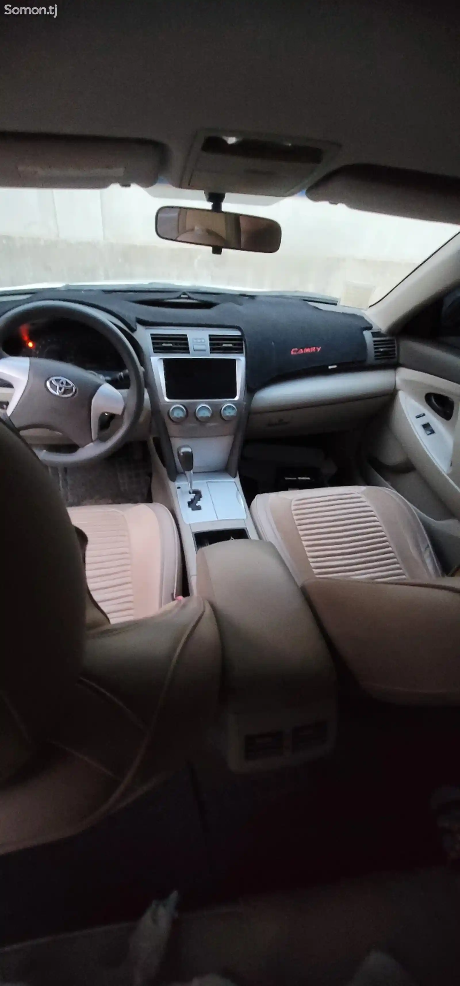 Toyota Camry, 2010-4