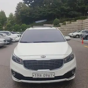 Kia Carnival, 2015