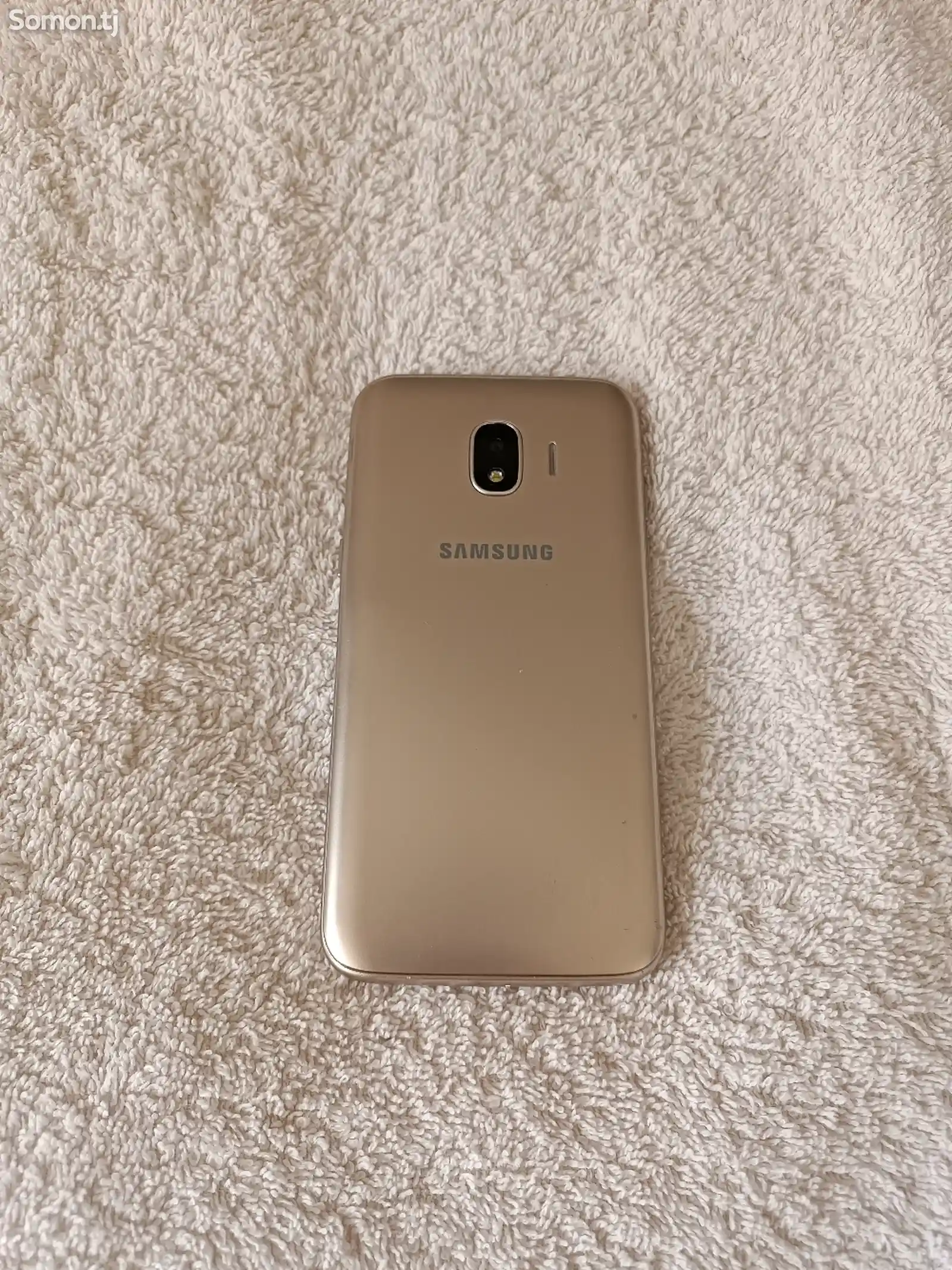 Samsung Galaxy J5 Gold-1