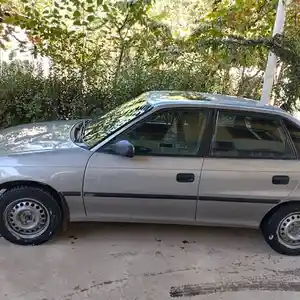 Opel Astra F, 1992