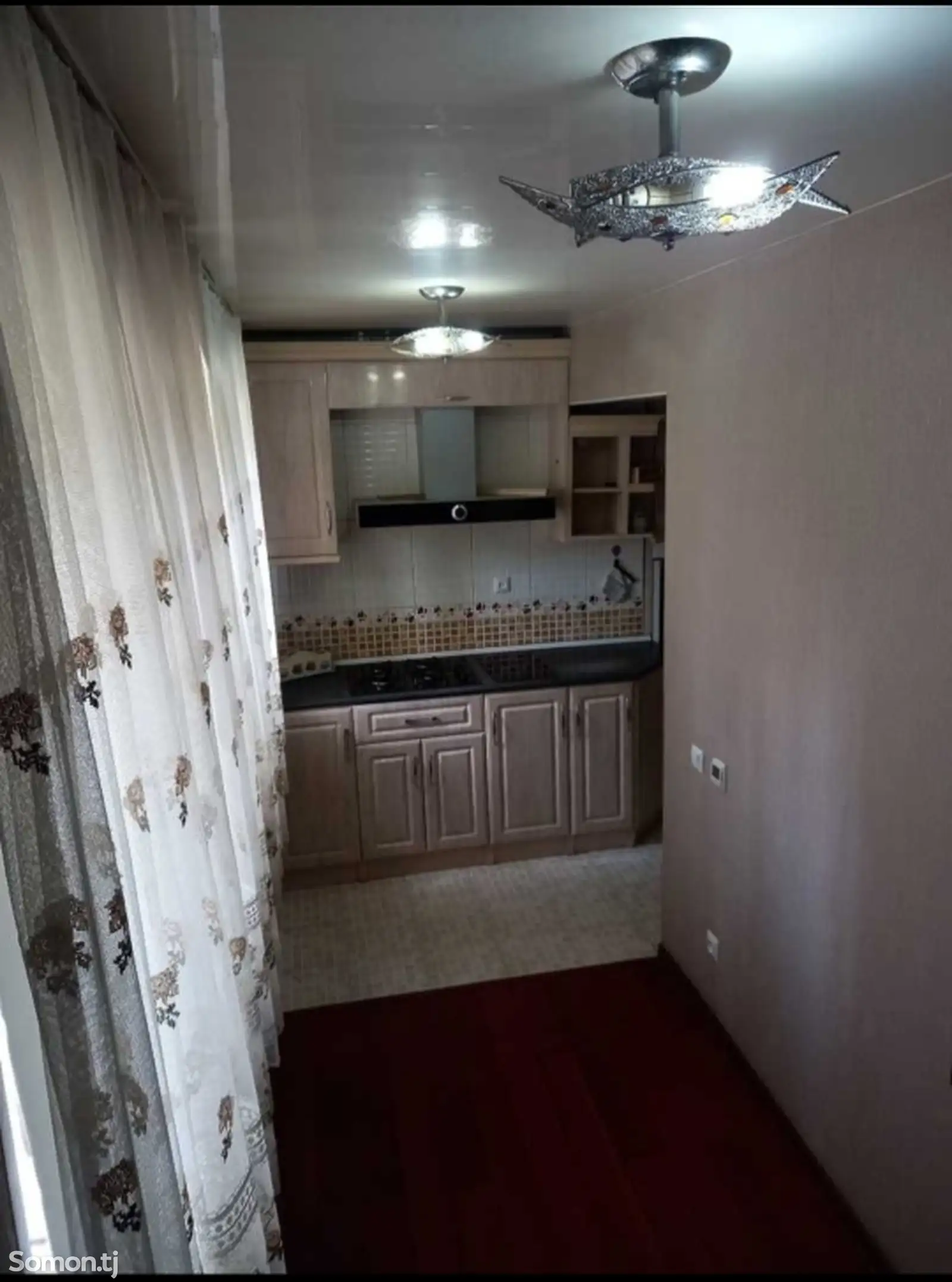 4-комн. квартира, 2 этаж, 82м², Сино-1