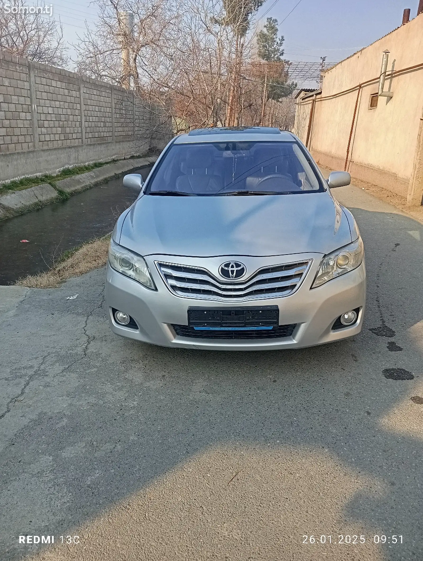 Toyota Camry, 2010-1