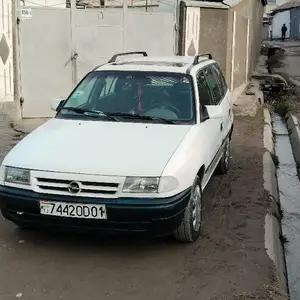 Opel Astra F, 1992