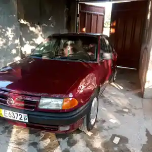 Opel Astra F, 1992