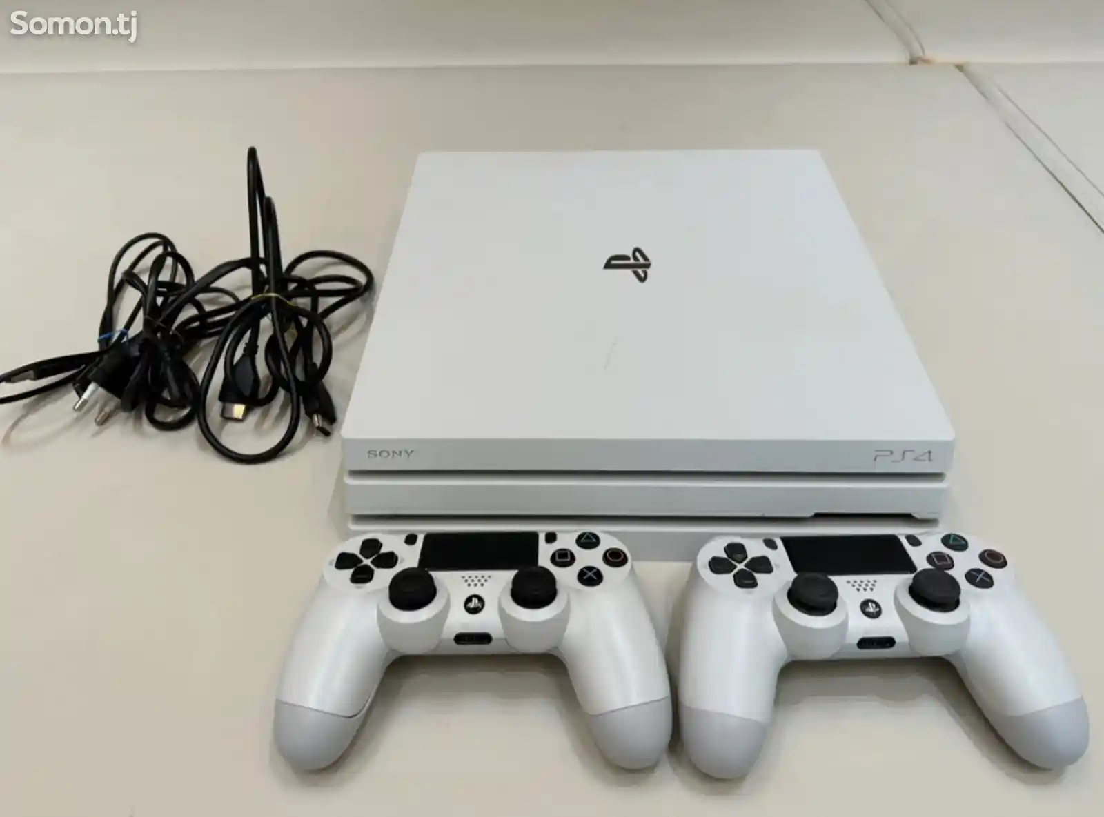 Игровая приставка Sony PlayStation 4 pro-2