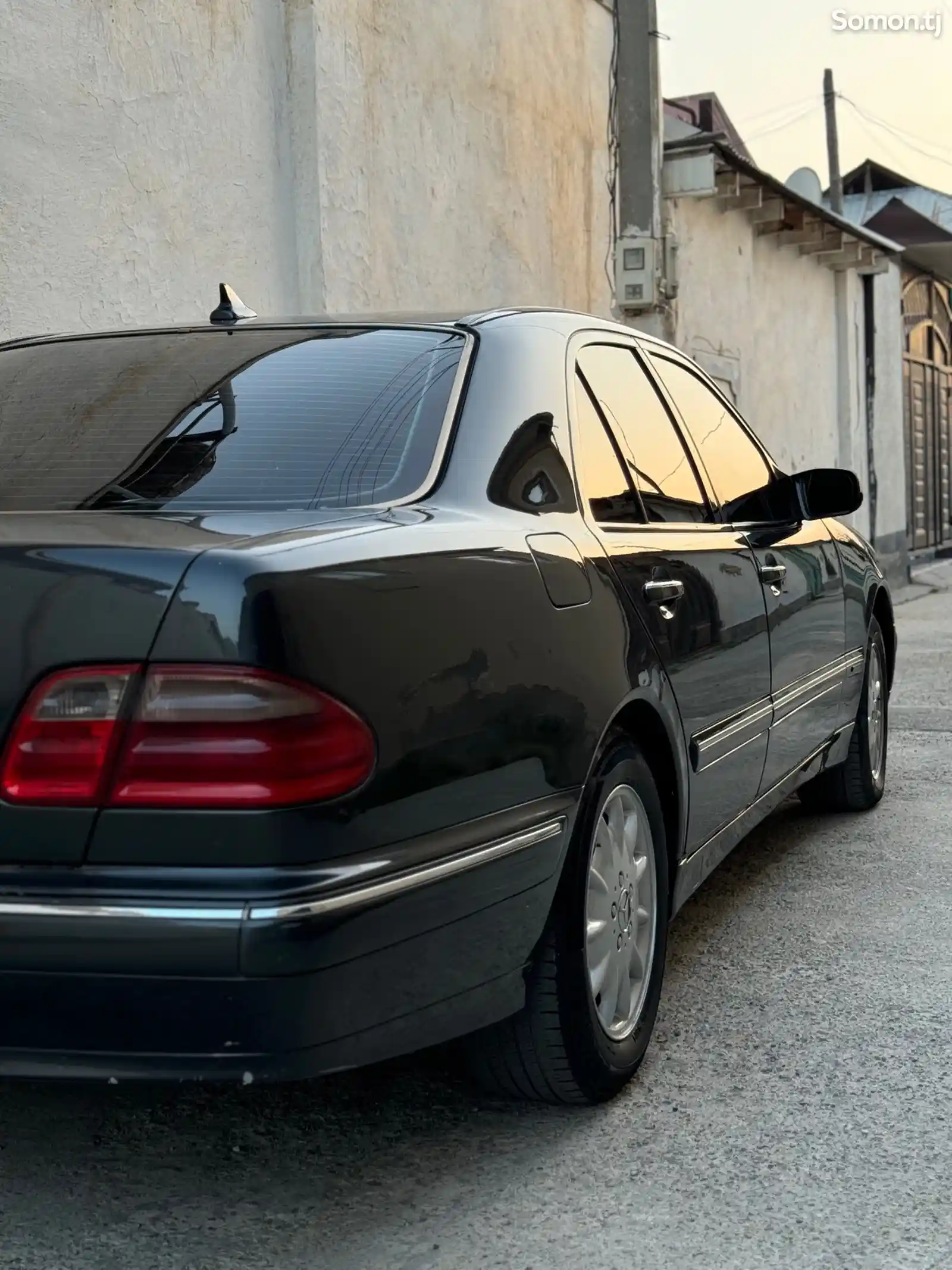 Mercedes-Benz E class, 2000-6