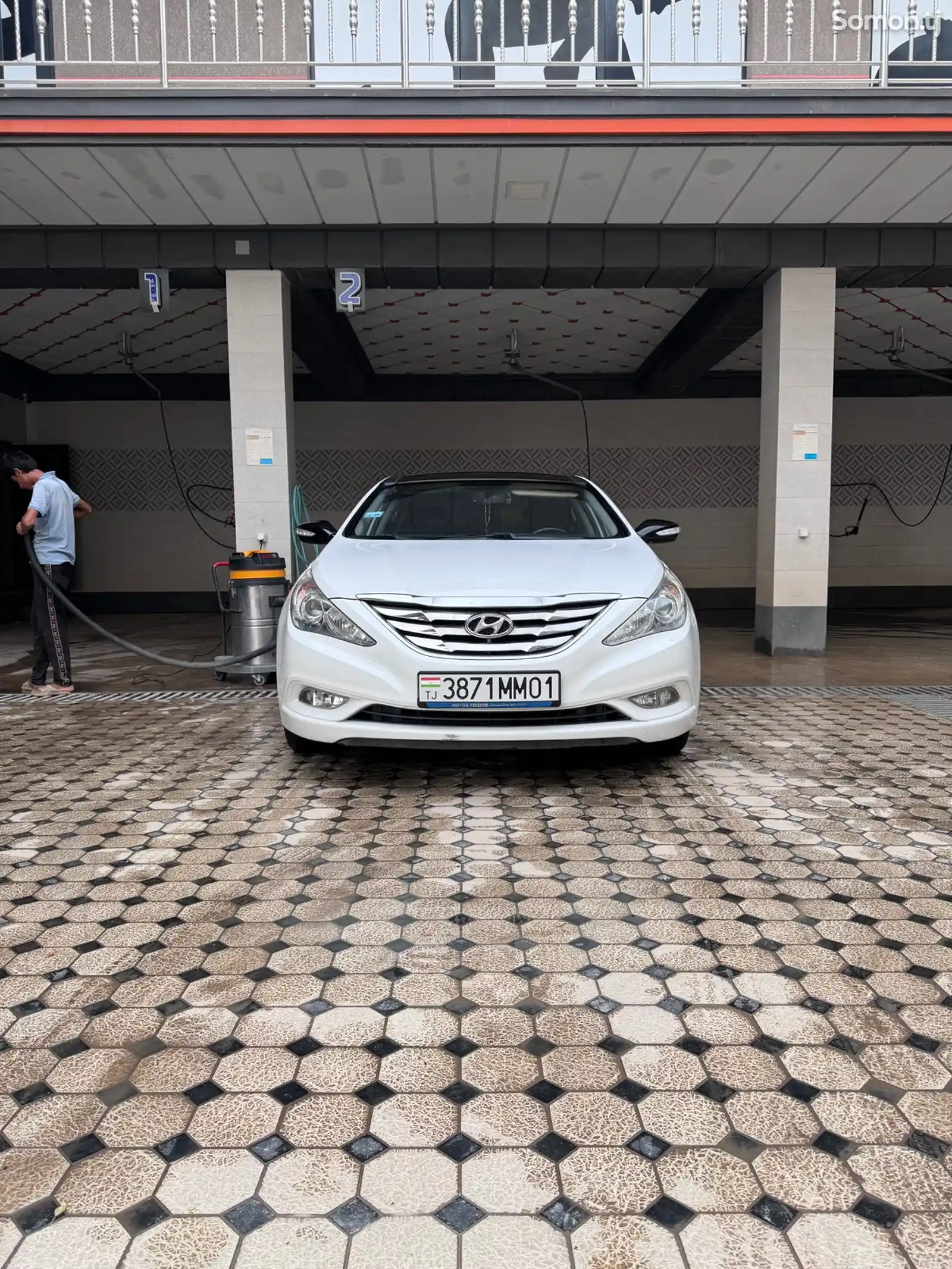 Hyundai Sonata, 2010-1