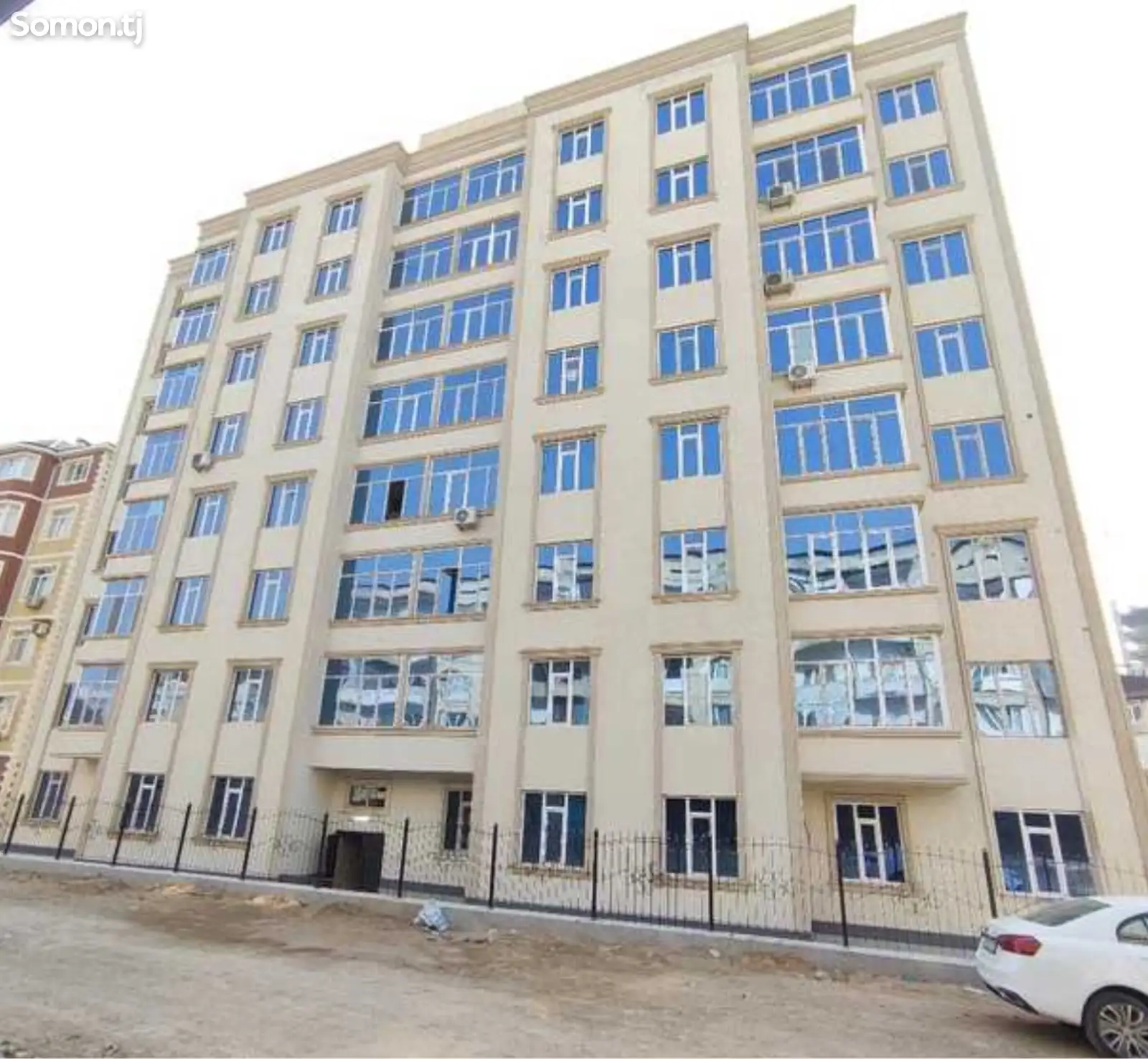 3-комн. квартира, 8 этаж, 105 м², 13 мкр, Инфекционная-1