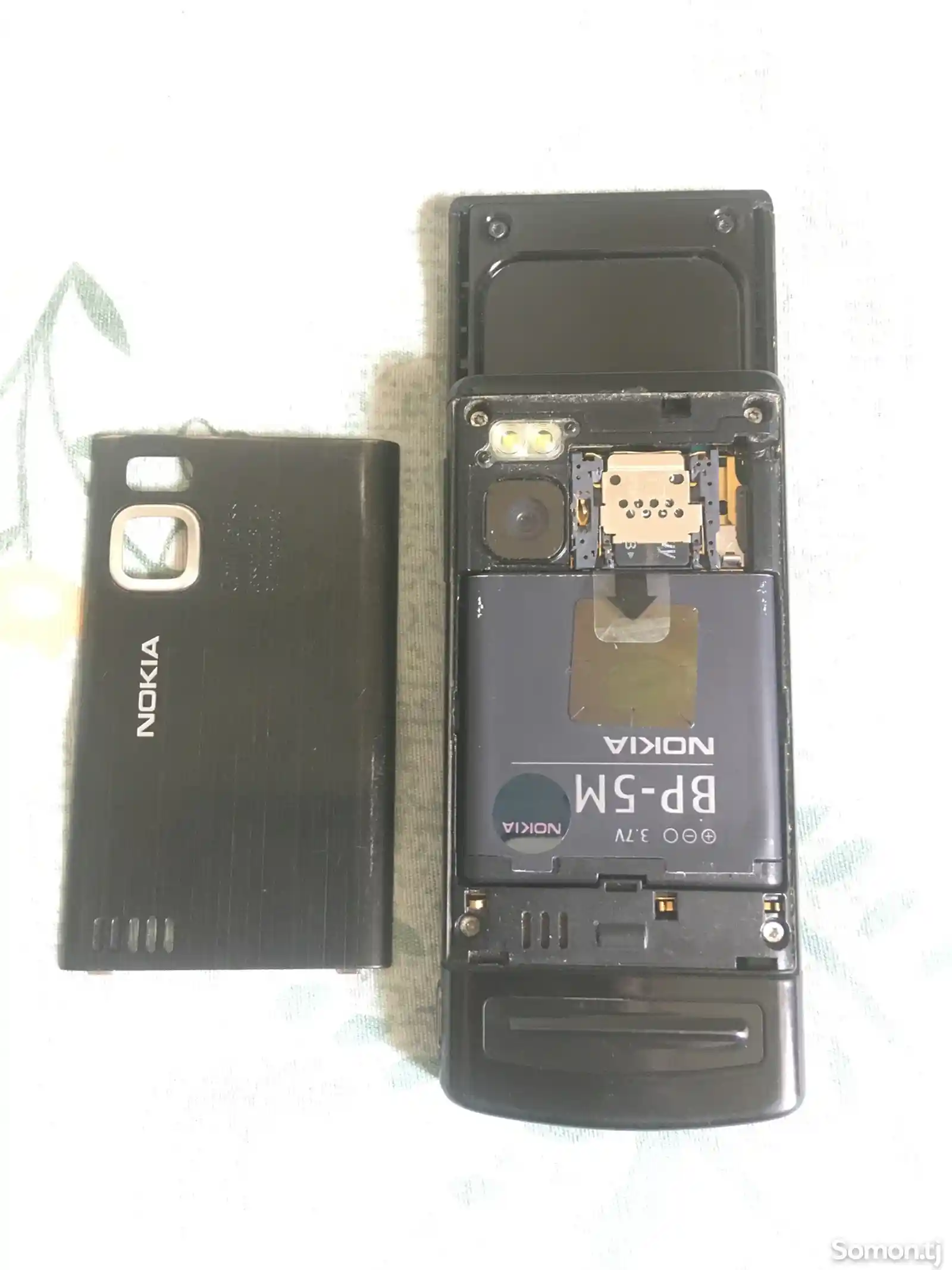 Nokia 6500 slider-5