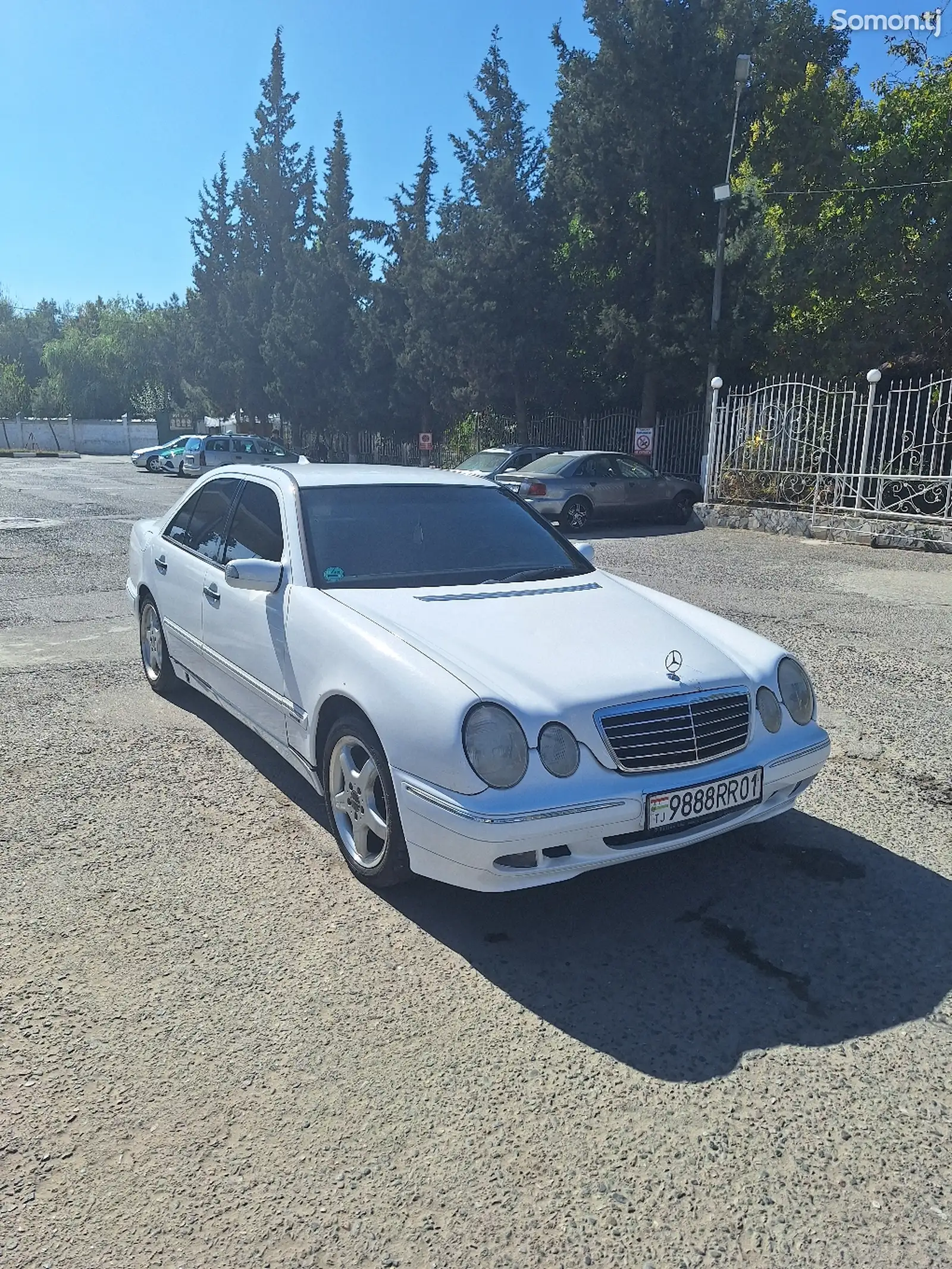 Mercedes-Benz E class, 2001-4