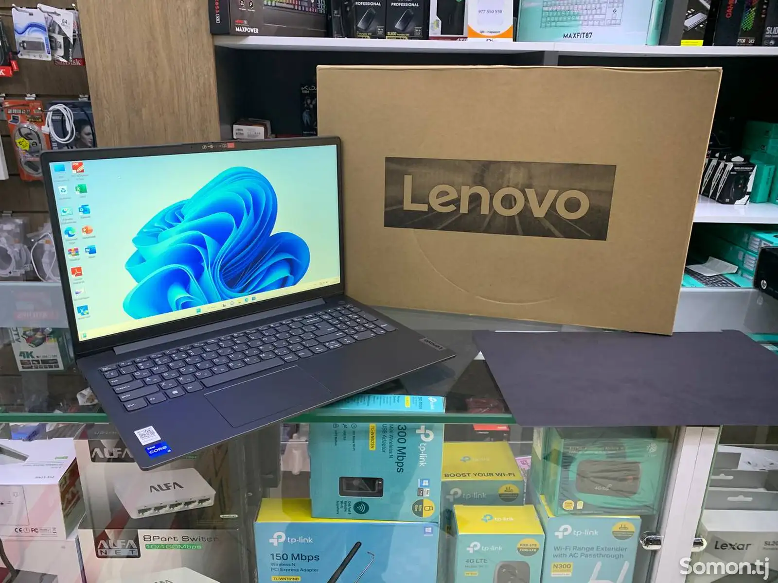 Ноутбук Lenovo i5 1235U 8GB/512GB-1