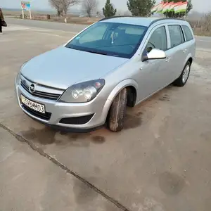 Opel Astra H, 2012