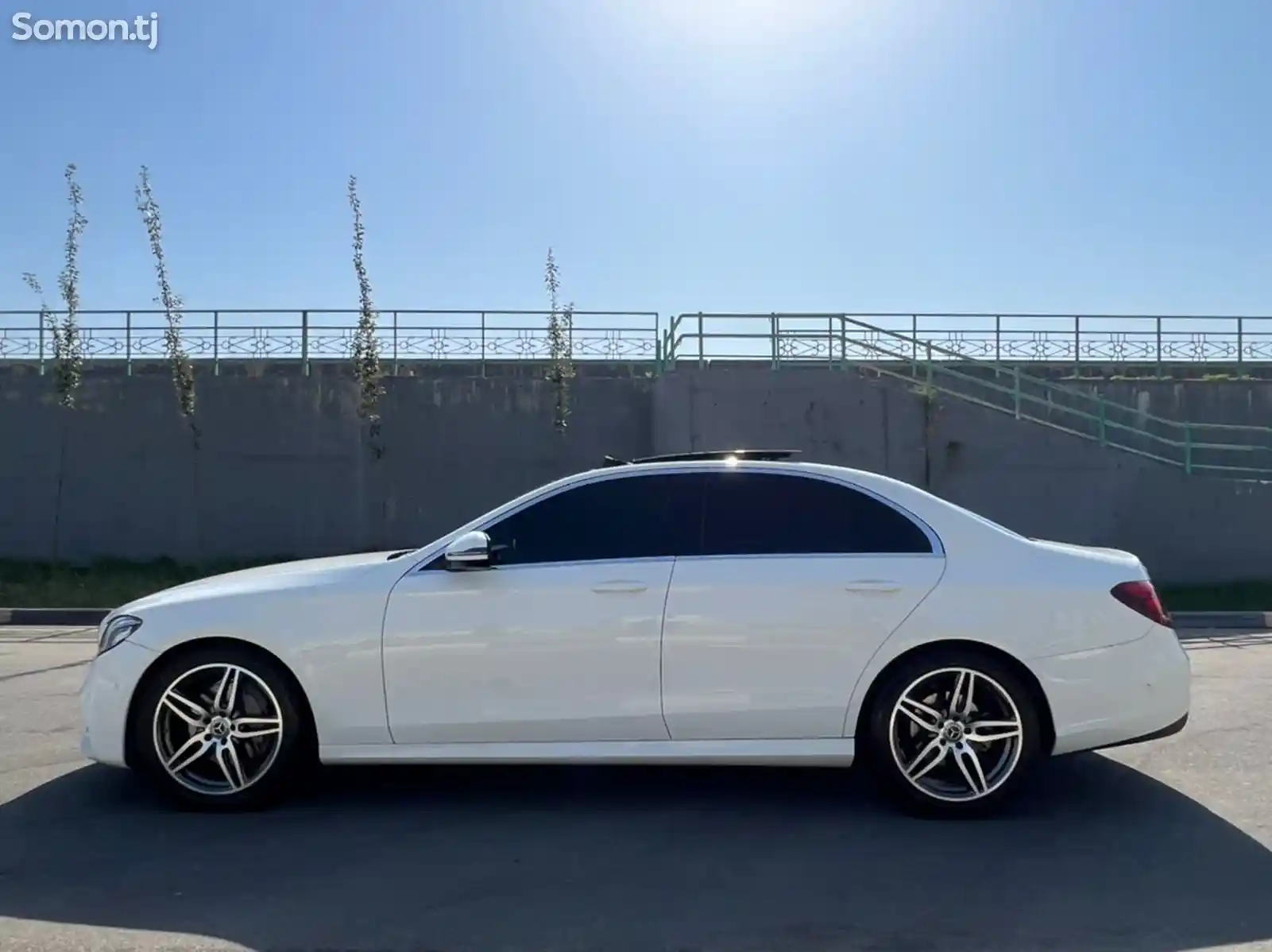 Mercedes-Benz E class, 2018-8