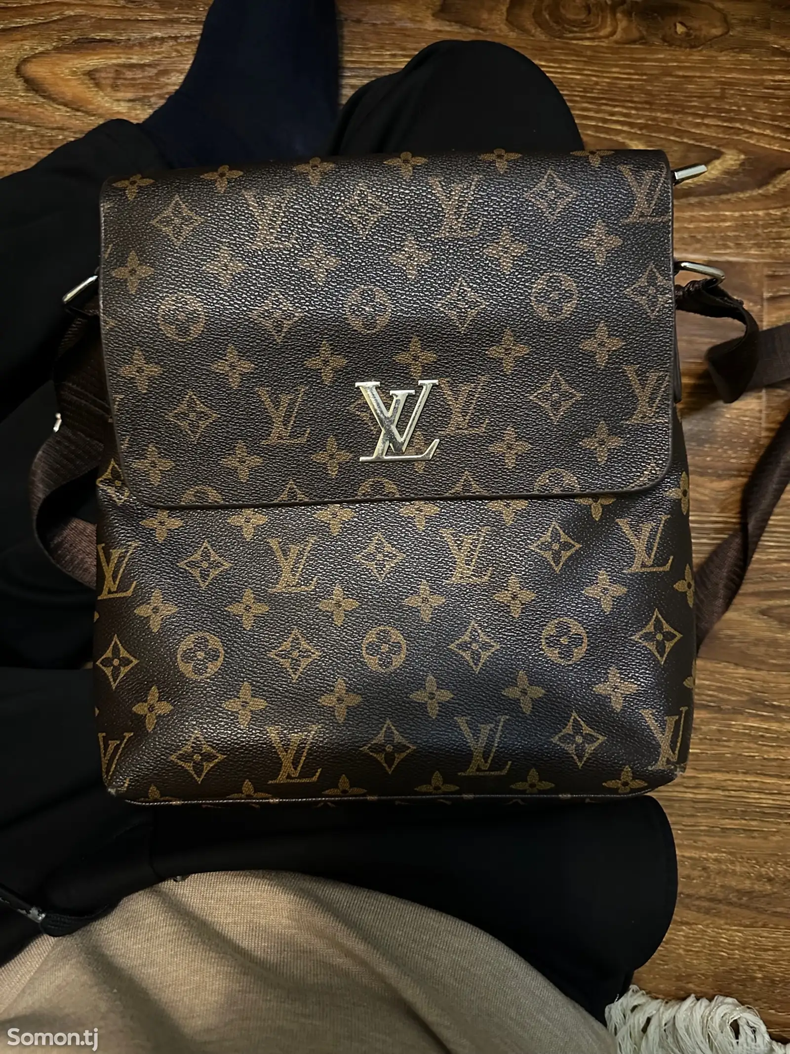 Сумка Louis Vuitton